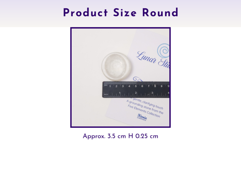 Round worry stone shown with ruler measurements on a printed card.